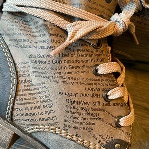 Reiker women’s size 39 (8) Lace up combat boot